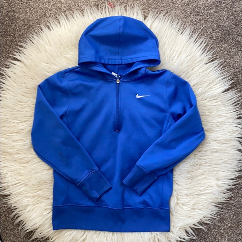 Women’s Nike 1/4 zip pullover hoodie